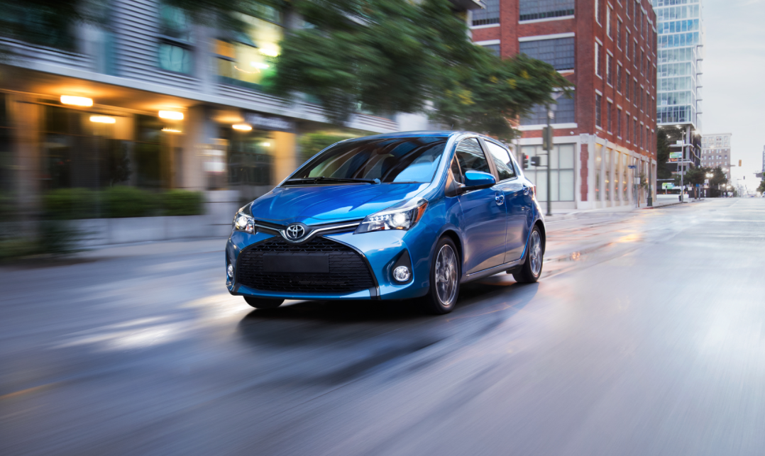 9 of the Easiest Cars to Park for the Holiday Season, and Beyond RoadLoans